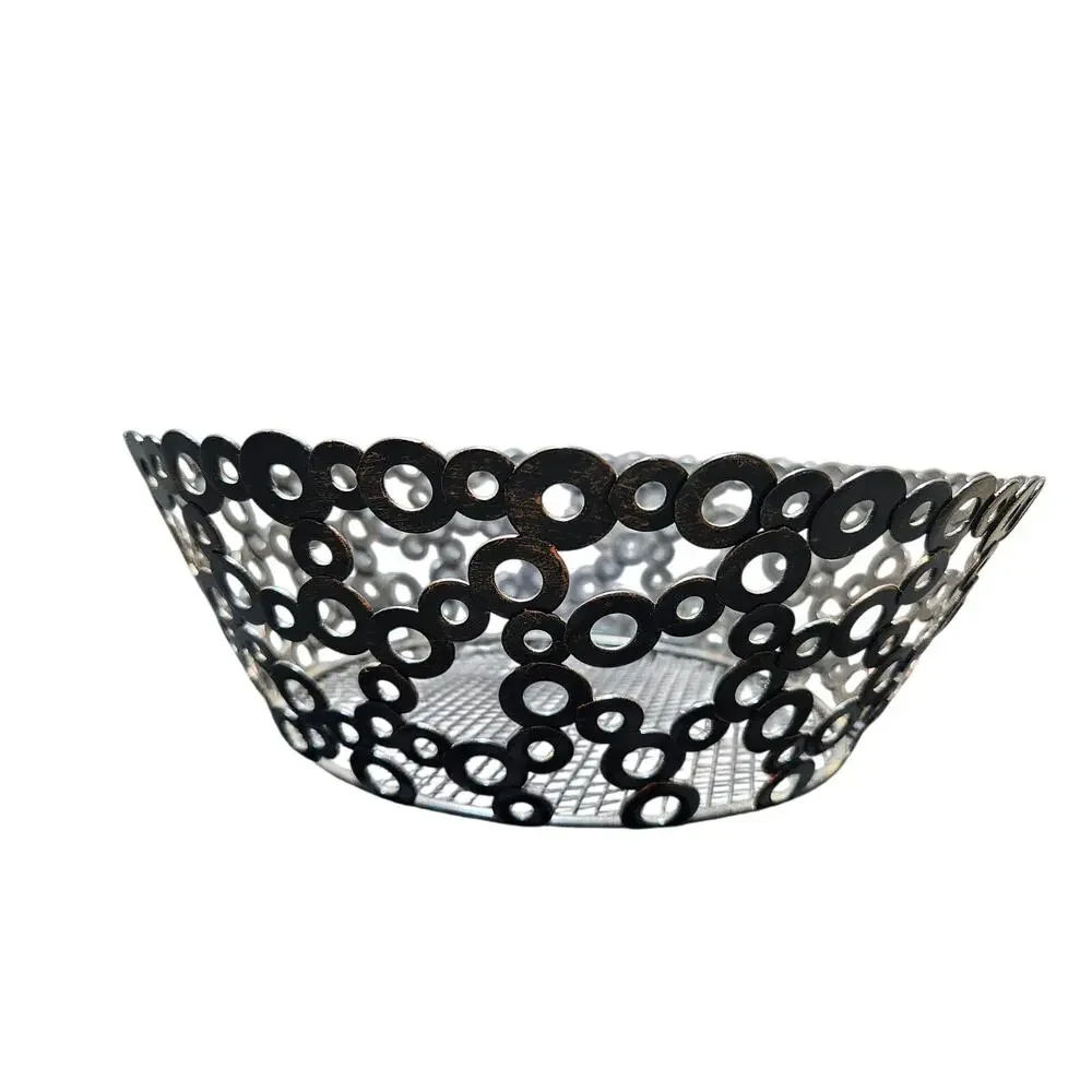 Pristine Decorative Metal basket 11